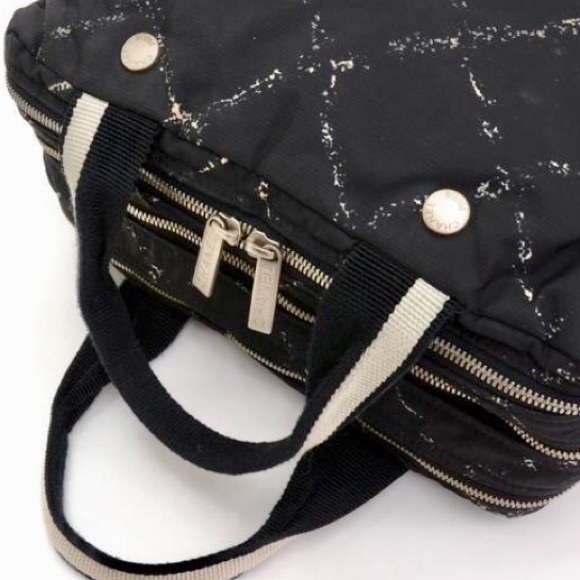 CHANEL TRAVEL BAGUETTE!!!! - Picture 6 of 6